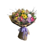 Ay çiçeği ve çardak güllerden oluşan ithal mix buket